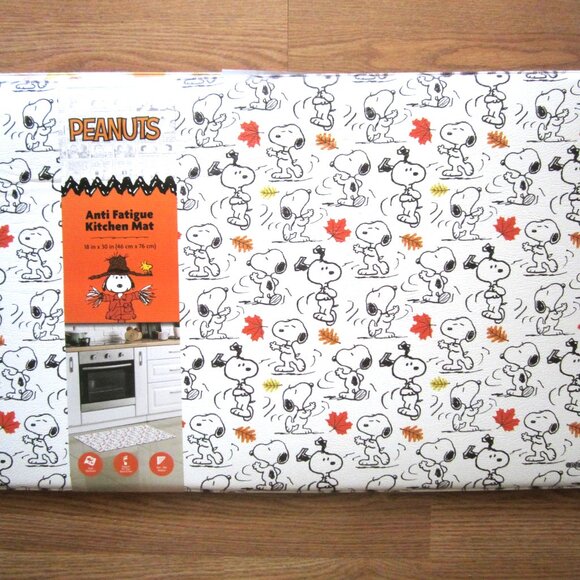Snoopy Peanuts Leaves Anti Fatigue Kitchen Floor Mat - Picture 1 of 4